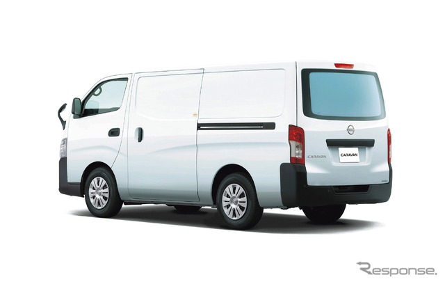 日産 キャラバン 中温冷凍バン