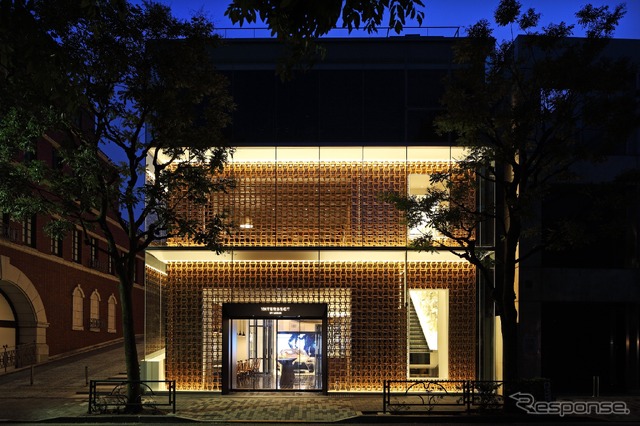 「INTERSECT BY LEXUS TOKYO」
