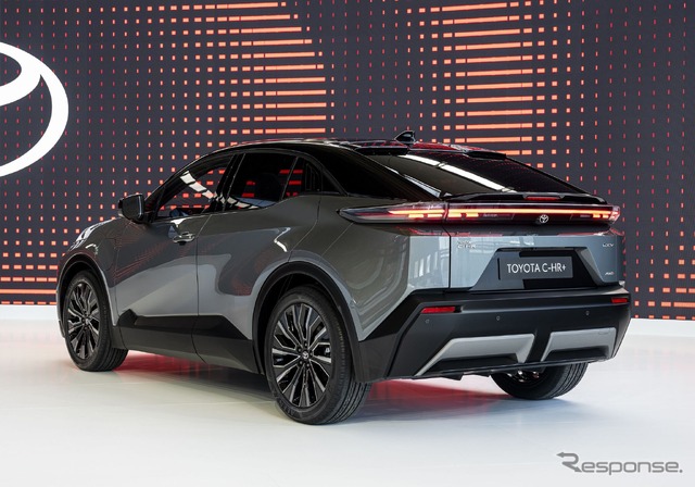 トヨタ C-HR+(参考画像)