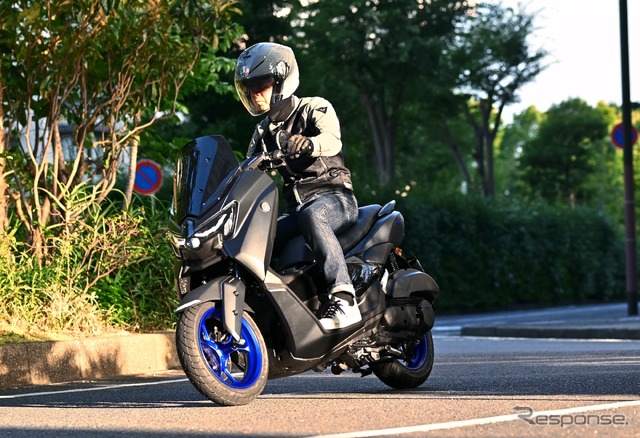 ヤマハ NMAX