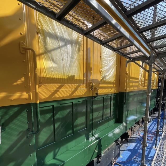 モワ51号外板、施工中
