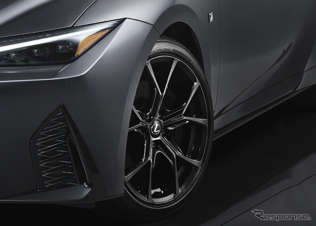 レクサス IS350 F SPORT Mode Black IV