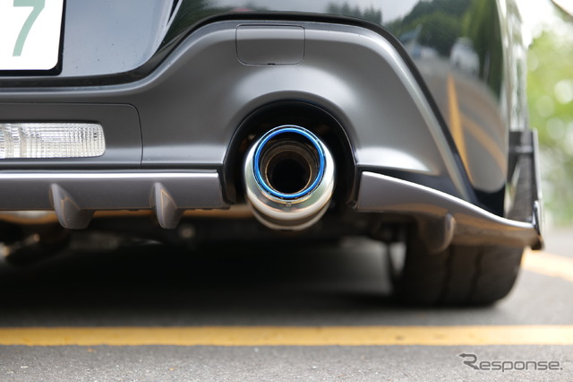 HKS ハイパワーSPEC-L2 THE BLUEST EDITION