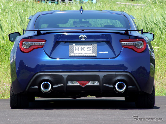 HKS ハイパワーSPEC-L2 THE BLUEST EDITION