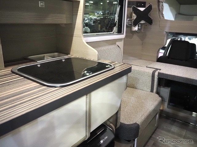 VANTECH ASTRARE:GX4(東京キャンピングカーショー2025)