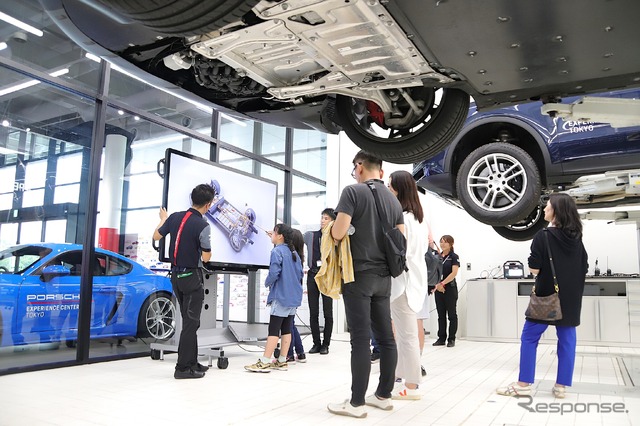 Porsche Kids Tech Class ワークショップ内見学の様子