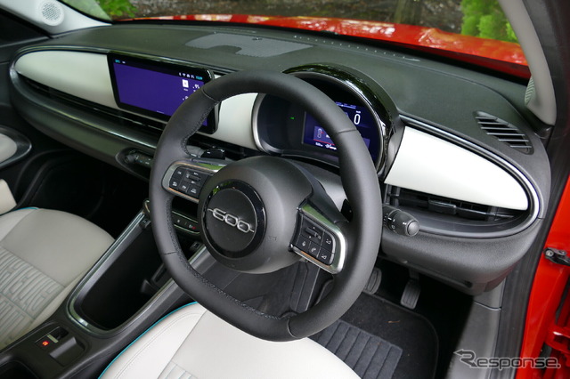 フィアット 600ハイブリッド La Prima