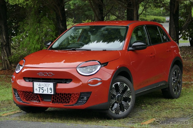 フィアット 600ハイブリッド La Prima