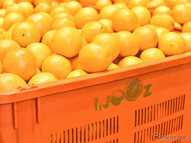 生搾りオレンジジュースの自動販売機を展開するシンガポール発の「IJOOZ(アイジュース)」とのコラボレーション