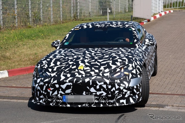 メルセデスAMG GT 4ドアクーペEV 新型プロトタイプ