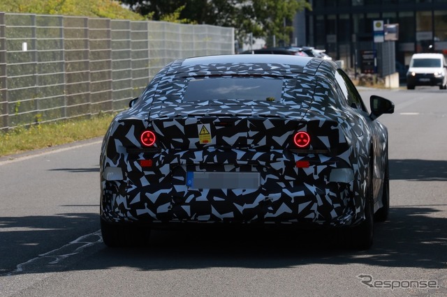 メルセデスAMG GT 4ドアクーペEV 新型プロトタイプ