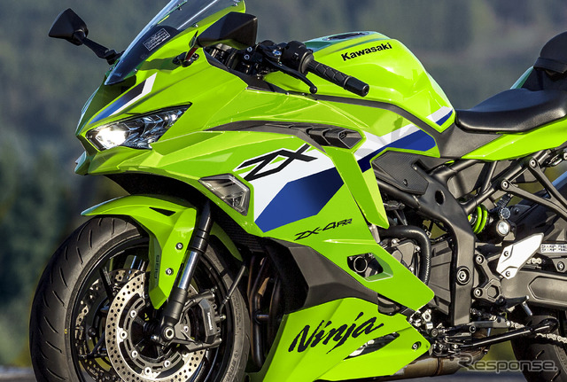 カワサキ Ninja ZX-4RR（ライムグリーン）
