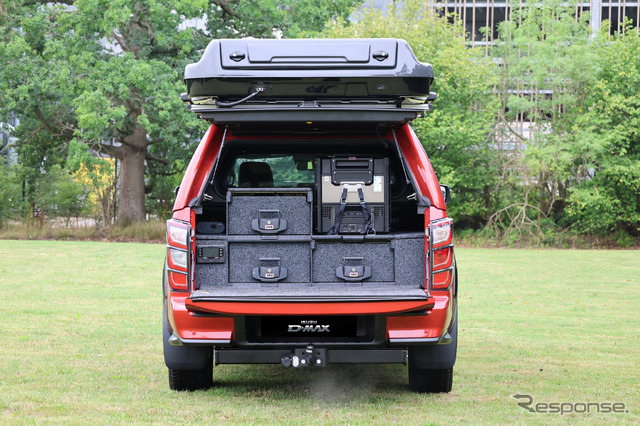 いすゞ『D-MAX』の純正アクセサリーとしてARB製の電動アルティチュード・ルーフトップテントを設定