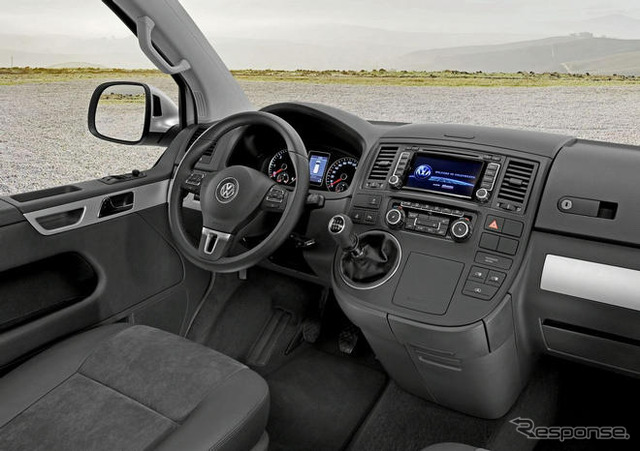 【フランクフルトモーターショー09】VWの人気ミニバン2台…フェイスリフト