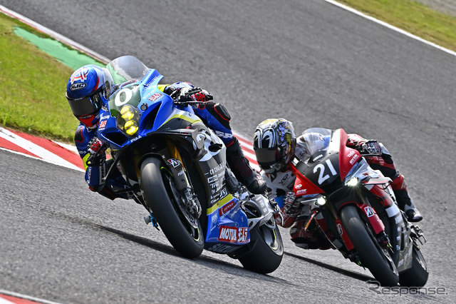 チームスズキCNチャレンジとYAMAHA RACING TEAM(鈴鹿8耐2025)