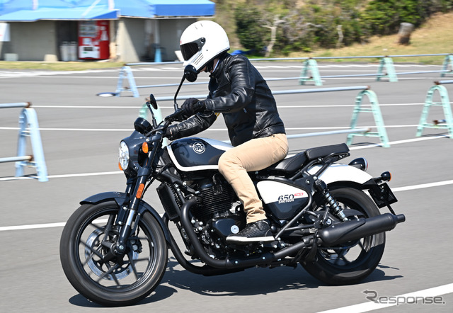 ロイヤルエンフィールド ショットガン650