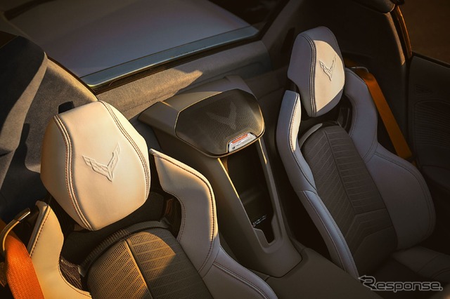 シボレー『コルベット ZR1X』の「クエイル シルバー リミテッド エディション」