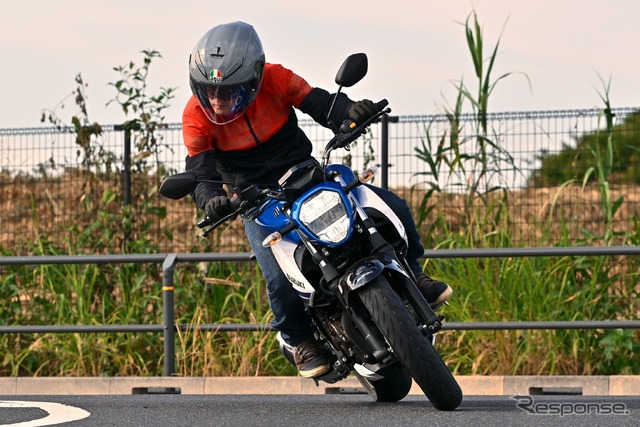 スズキ ジクサー250