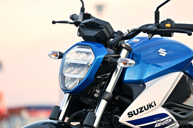 スズキ ジクサー250