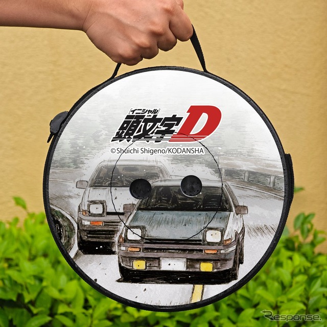 『頭文字D』をモチーフにした「折りたたみスツール（椅子）」