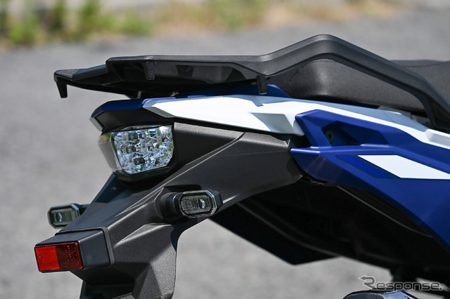 スズキ Vストローム800DE