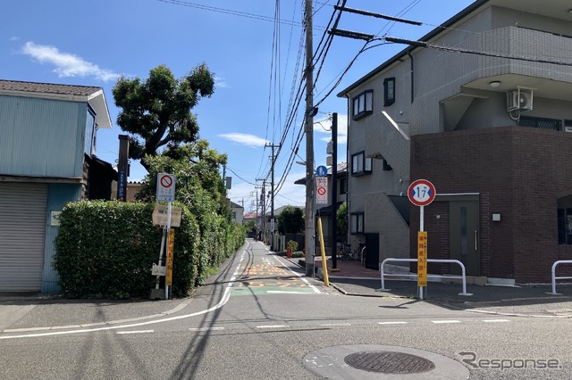 狭い道！ 制限1.7m、小金井市道573号線