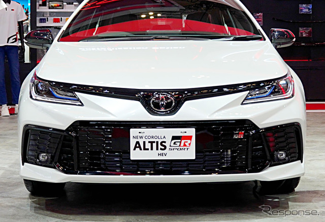 トヨタ『カローラアルティス HEV GRスポーツ』（GIIAS 2025）
