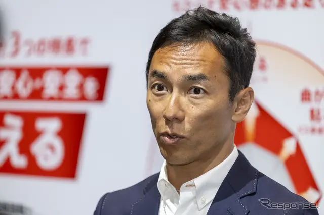 レーシングドライバー 佐藤琢磨選手