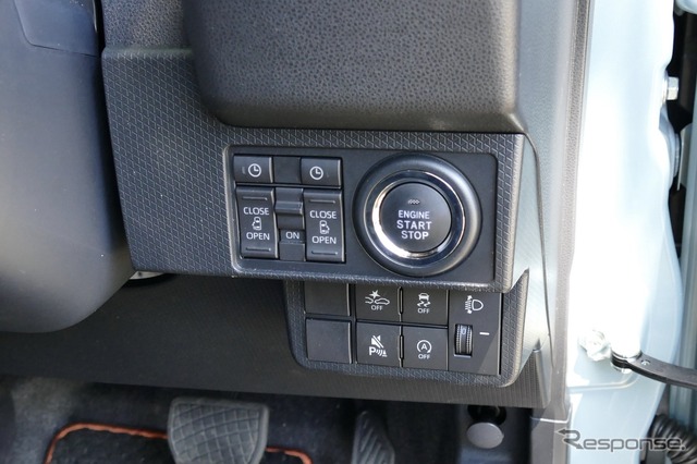 ダイハツ タント ファンクロス・2WD