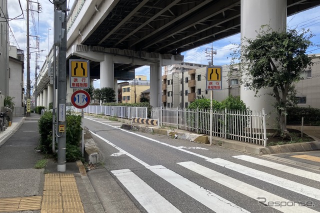 狭い道！ 制限1.7mの東京都板橋区道