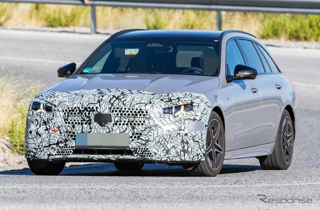 メルセデスベンツ Cクラス・ステーションワゴン 改良新型のプロトタイプ