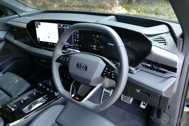 アウディ Q6 e-tron quattro advanced