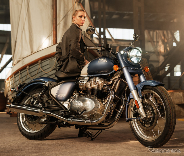 ロイヤルエンフィールド New CLASSIC 650 Bruntingthorpe Blue（ブランティングソープ・ブルー）
