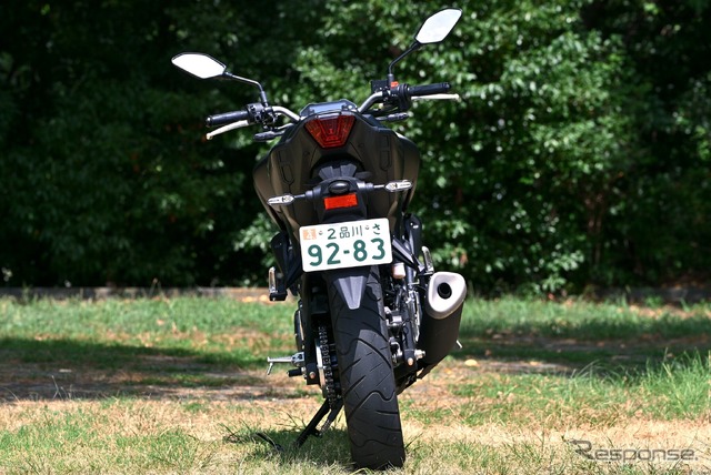 ヤマハ MT-25