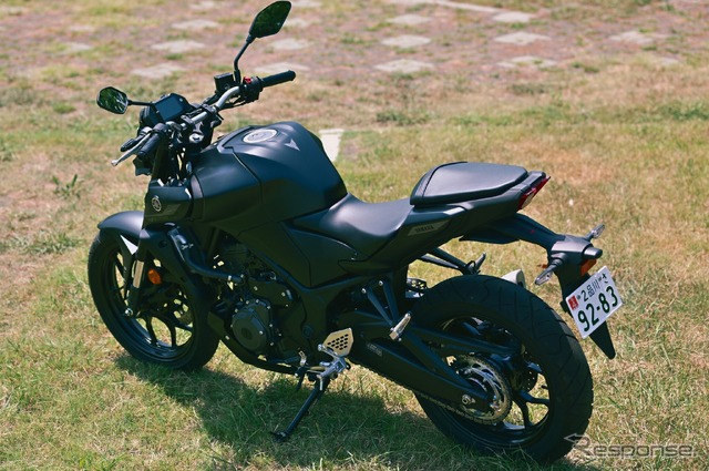 ヤマハ MT-25