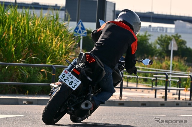 ヤマハ MT-25