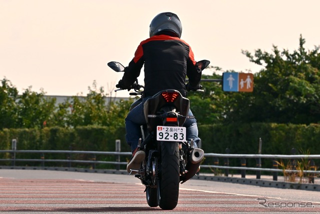 ヤマハ MT-25
