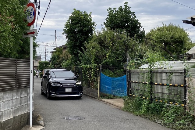 狭い道！ 制限1.5mの都道11号
