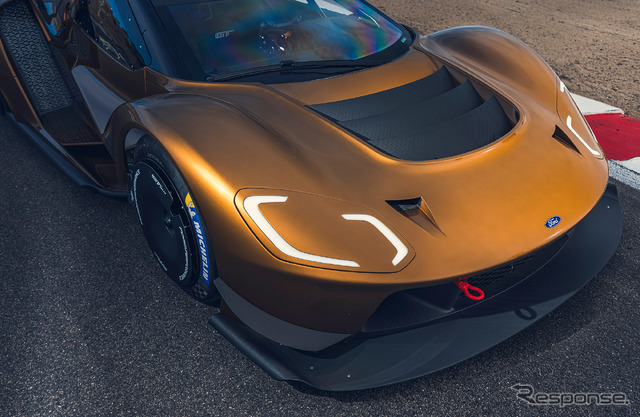 最後の現行モデルとなるフォード『GT』のサーキット専用車 『GT Mk IV』
