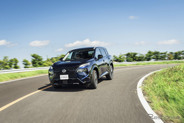 新型 日産 『エクストレイル』