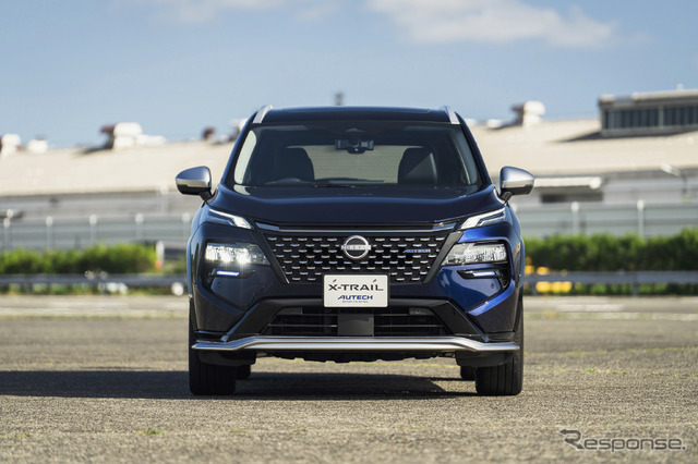 新型 日産「エクストレイル AUTECH SPORTS SPEC」