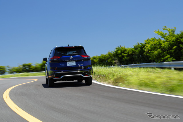 新型 日産「エクストレイル AUTECH SPORTS SPEC」
