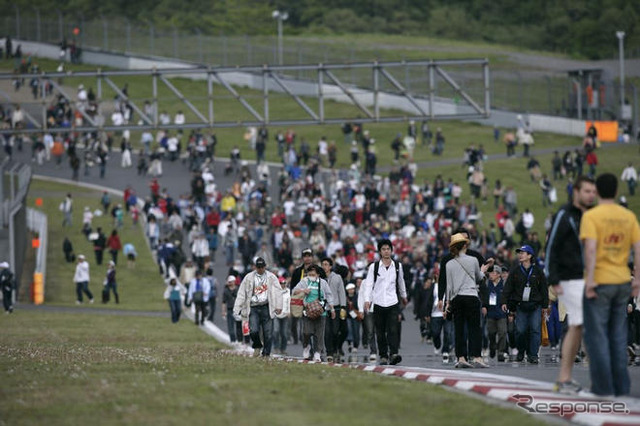 【SUPER GT 第7戦】イベント追加…プチトークショーや入場者プレゼント