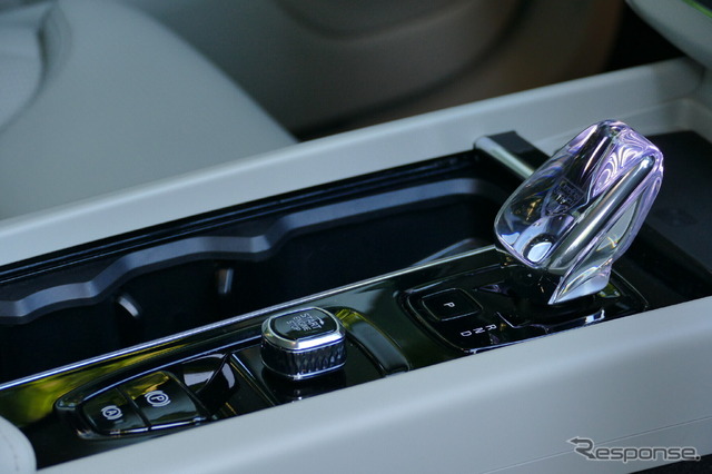 ボルボ XC60 Ultra B5 AWD