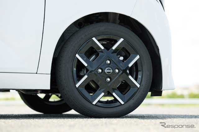 日産 ルークス 新型（ハイウェイスター Gターボ プロパイロットエディション）
