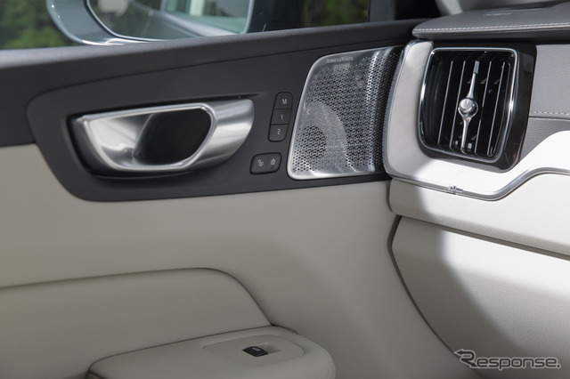 ボルボ XC60 ウルトラB5 AWD