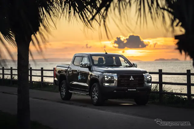 MITSUBISHI TRITON