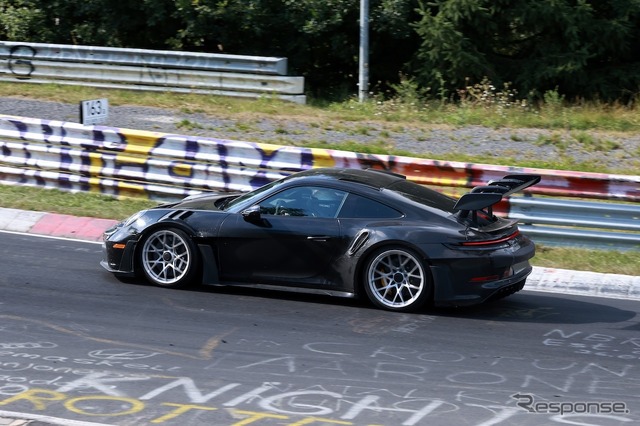 ポルシェ 911 GT3 RS 改良新型のプロトタイプ