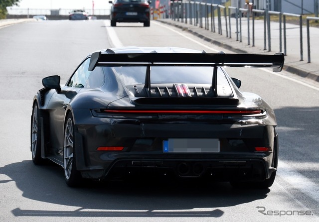 ポルシェ 911 GT3 RS 改良新型のプロトタイプ