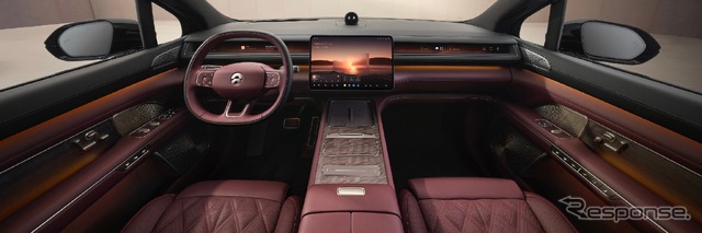 NIO ES8